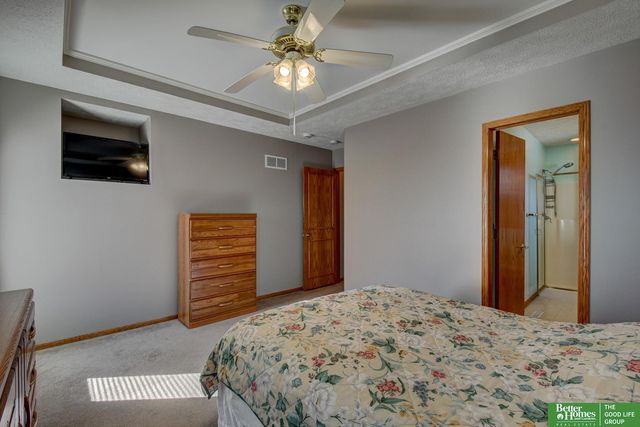 8141 S 69th Street, La Vista, NE 68128