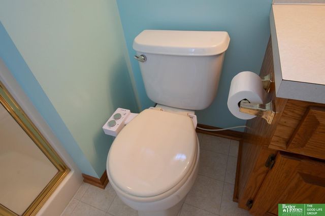 8141 S 69th Street, La Vista, NE 68128