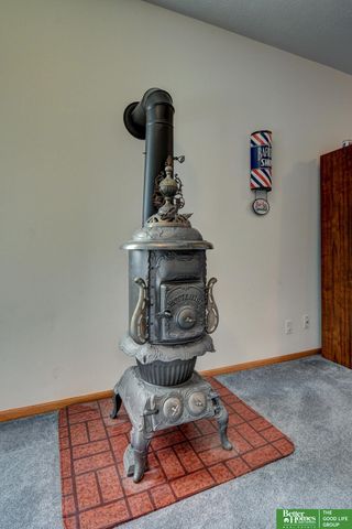 8141 S 69th Street, La Vista, NE 68128