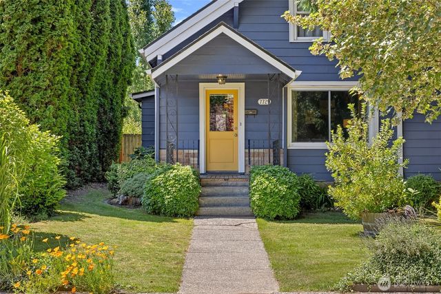 7729 12th Avenue SW, Seattle, WA 98106