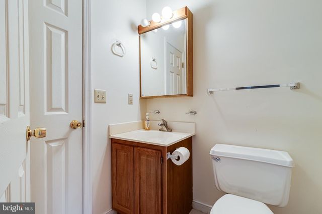 899 N GLEBE RD, Montross, VA 22520