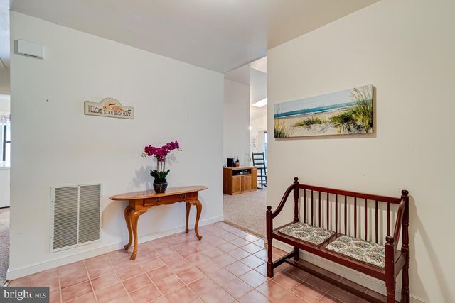 899 N GLEBE RD, Montross, VA 22520