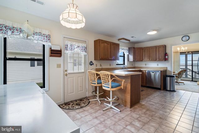 899 N GLEBE RD, Montross, VA 22520