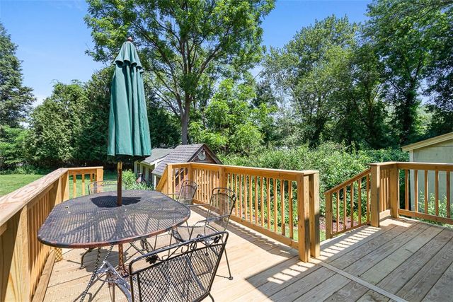 462 Ledge Road, Seekonk, MA 02771