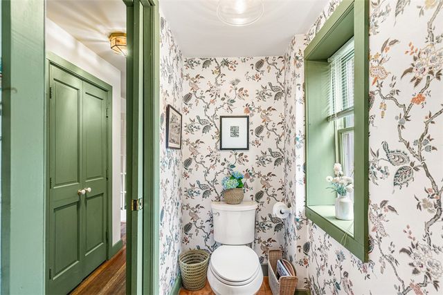 462 Ledge Road, Seekonk, MA 02771