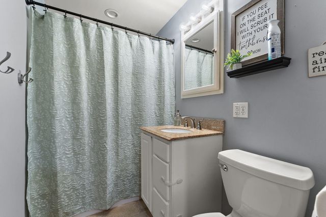 12 S Beulah Vista, Hebron, IN 46341