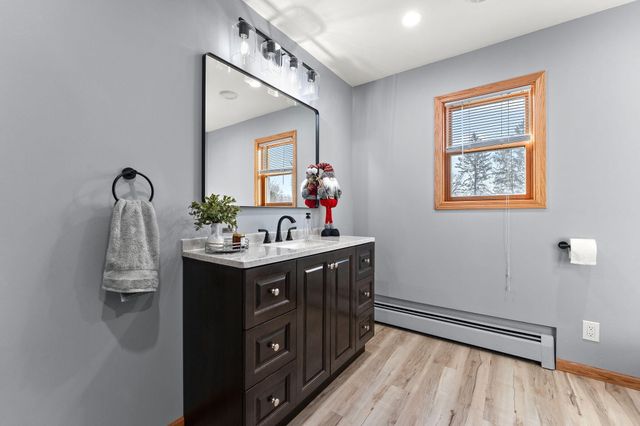 12 S Beulah Vista, Hebron, IN 46341