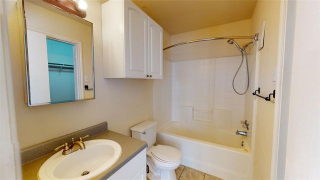 1141 Oney Hervey Drive, College Station, TX 77840
