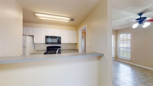 1141 Oney Hervey Drive, College Station, TX 77840