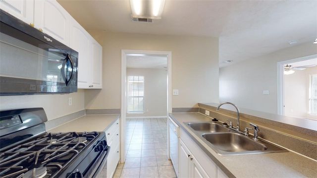 1141 Oney Hervey Drive, College Station, TX 77840