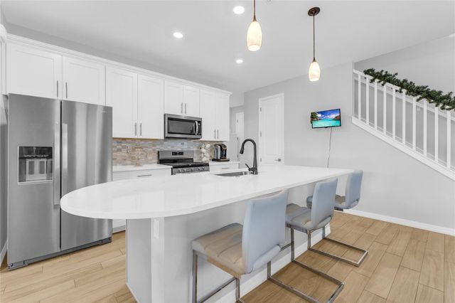 2854 Primrose Place, Fort Lauderdale, FL 33309