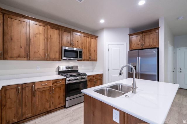 1188 N DORADO ALY, Washington, UT 84780