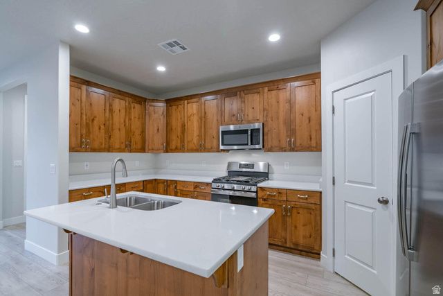 1188 N DORADO ALY, Washington, UT 84780