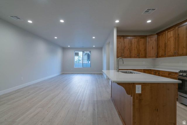 1188 N DORADO ALY, Washington, UT 84780