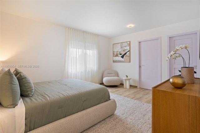 916 NW 10 STREET 5, Florida City, FL 33034