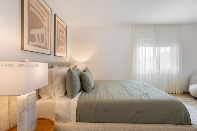 916 NW 10 STREET 5, Florida City, FL 33034