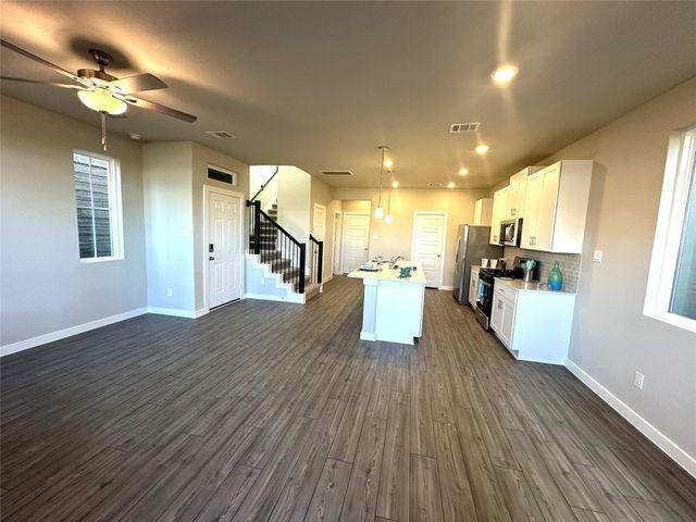 3113 Moontide Lane, Houston, TX 77063