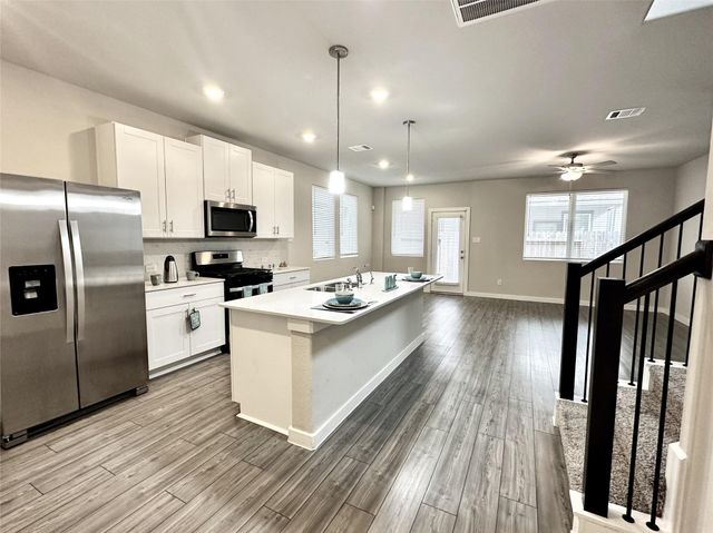 3113 Moontide Lane, Houston, TX 77063