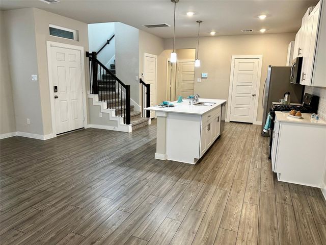 3113 Moontide Lane, Houston, TX 77063