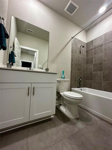 3113 Moontide Lane, Houston, TX 77063