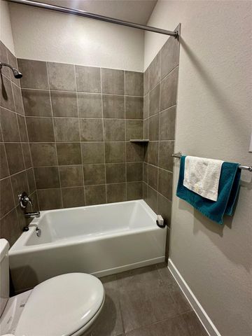 3113 Moontide Lane, Houston, TX 77063