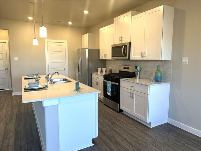 3113 Moontide Lane, Houston, TX 77063