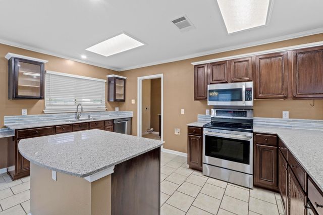 1908 Matagorda DR, Round Rock, TX 78664