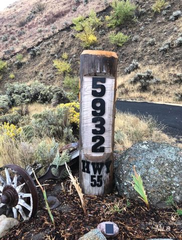 5934 New Highway 55, Horseshoe Bend, ID 83629