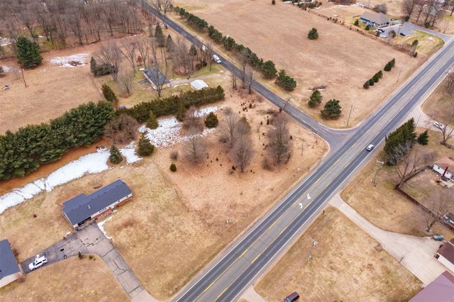 22889 Red Arrow Highway, Mattawan, MI 49071