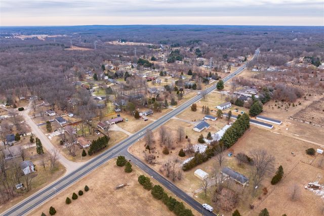 22889 Red Arrow Highway, Mattawan, MI 49071