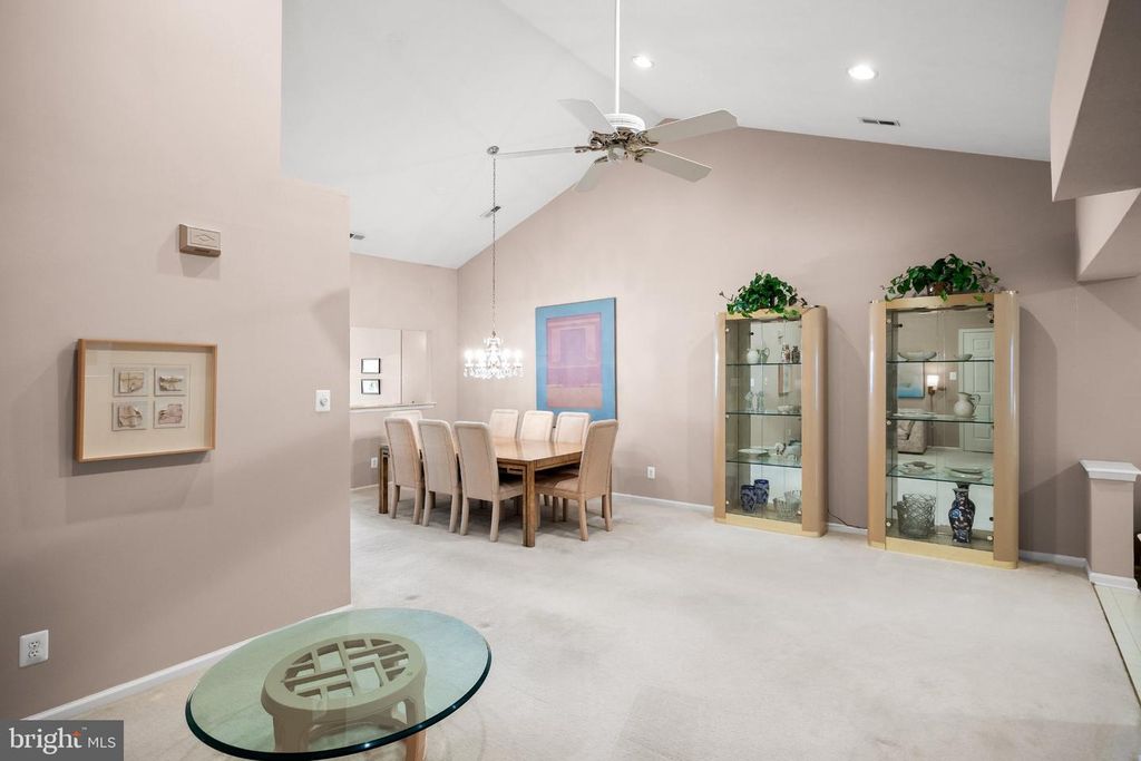6 CLIFFORD DR, MOUNT LAUREL, NJ 08054 — photo 4