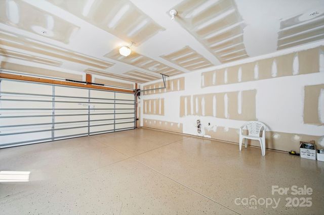 15420 Barossa Valley Street, Charlotte, NC 28277