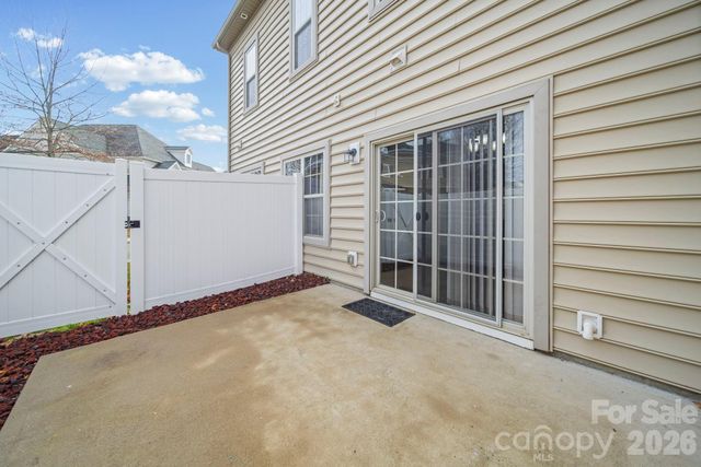 15420 Barossa Valley Street, Charlotte, NC 28277