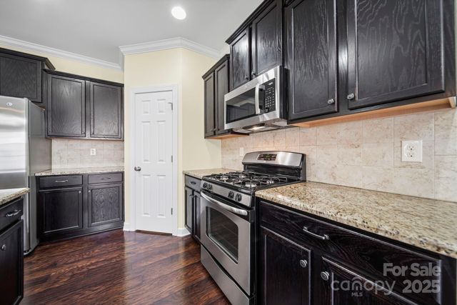 15420 Barossa Valley Street, Charlotte, NC 28277