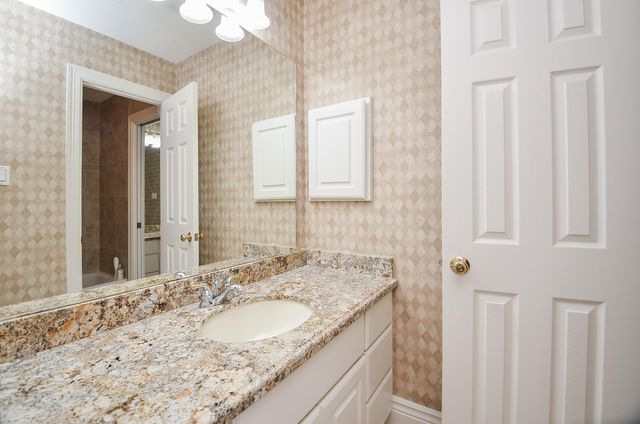 5835 Stratford Gardens Drive, Sugar Land, TX 77479