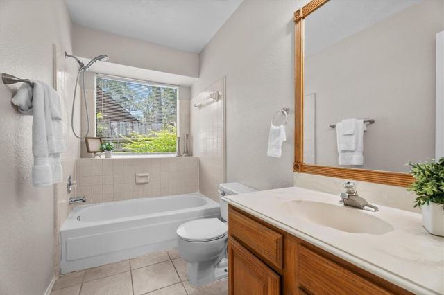 2035 Woodhue Drive, Spring, TX 77386
