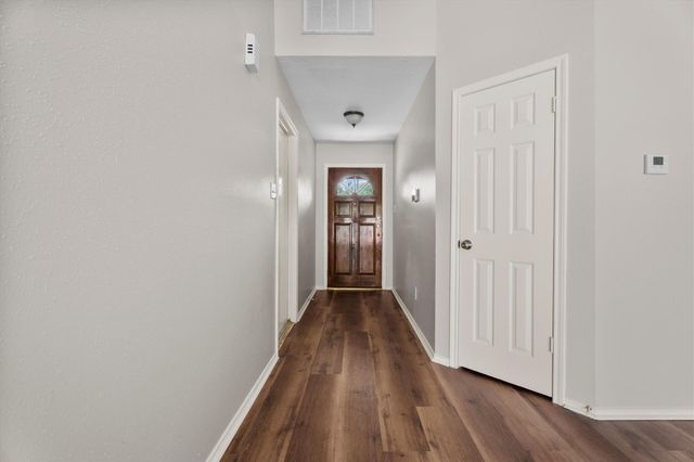 2035 Woodhue Drive, Spring, TX 77386