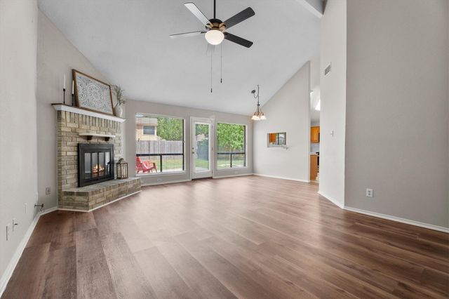 2035 Woodhue Drive, Spring, TX 77386