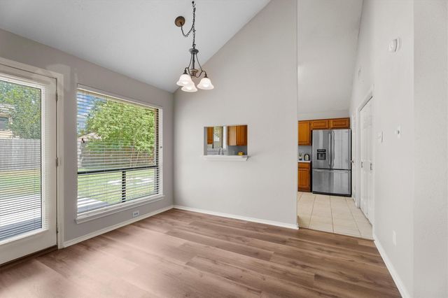 2035 Woodhue Drive, Spring, TX 77386