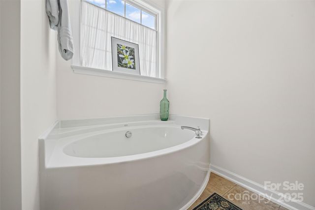 2323 Jade Lane, Fort Mill, SC 29708