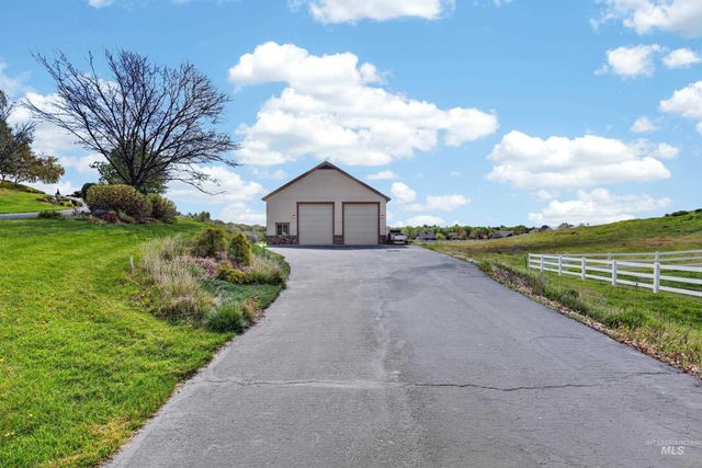 9810 Grand Teton Trail, Middleton, ID 83644