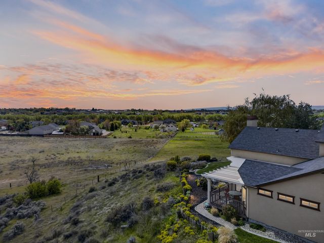 9810 Grand Teton Trail, Middleton, ID 83644