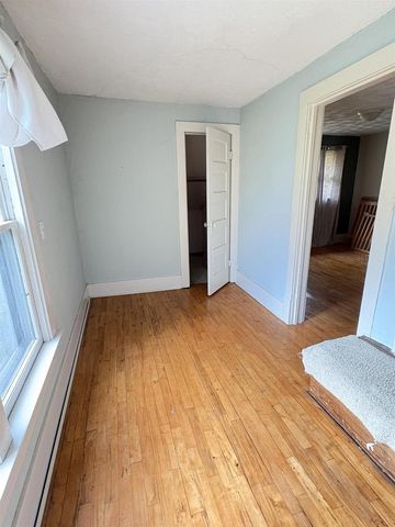 514 E PINE STREET, New London, WI 54961