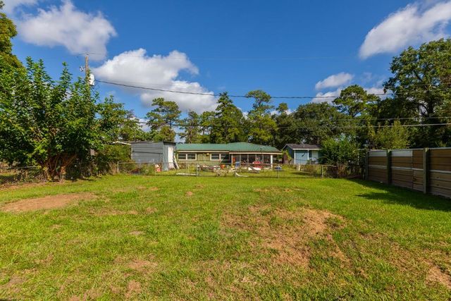 5260 Landry Lane, Beaumont, TX 77708