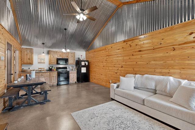 5256 County Road 803, Joshua, TX 76058