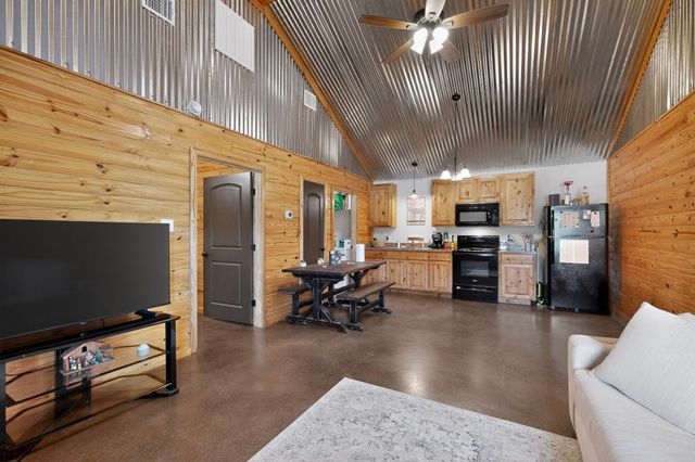 5256 County Road 803, Joshua, TX 76058