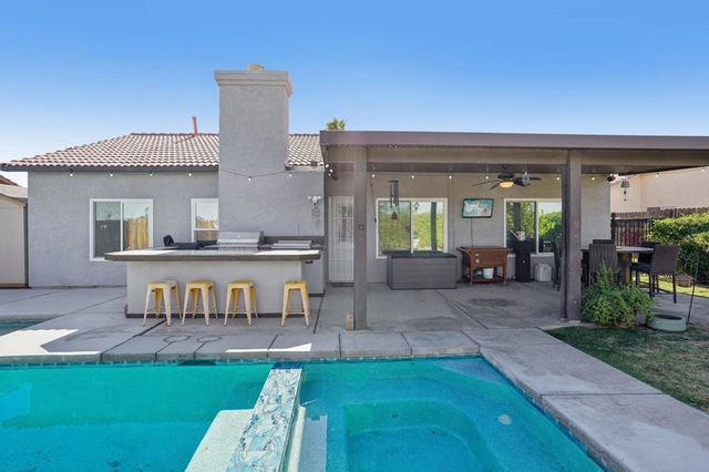 31422 Via Ventana, Thousand Palms, CA 92276