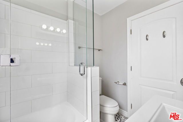 920 Westbourne Drive 9, West Hollywood, CA 90069