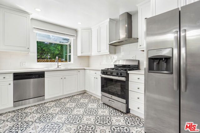 920 Westbourne Drive 9, West Hollywood, CA 90069