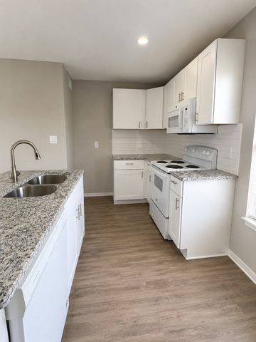 901 Bessie Street, Fort Worth, TX 76104